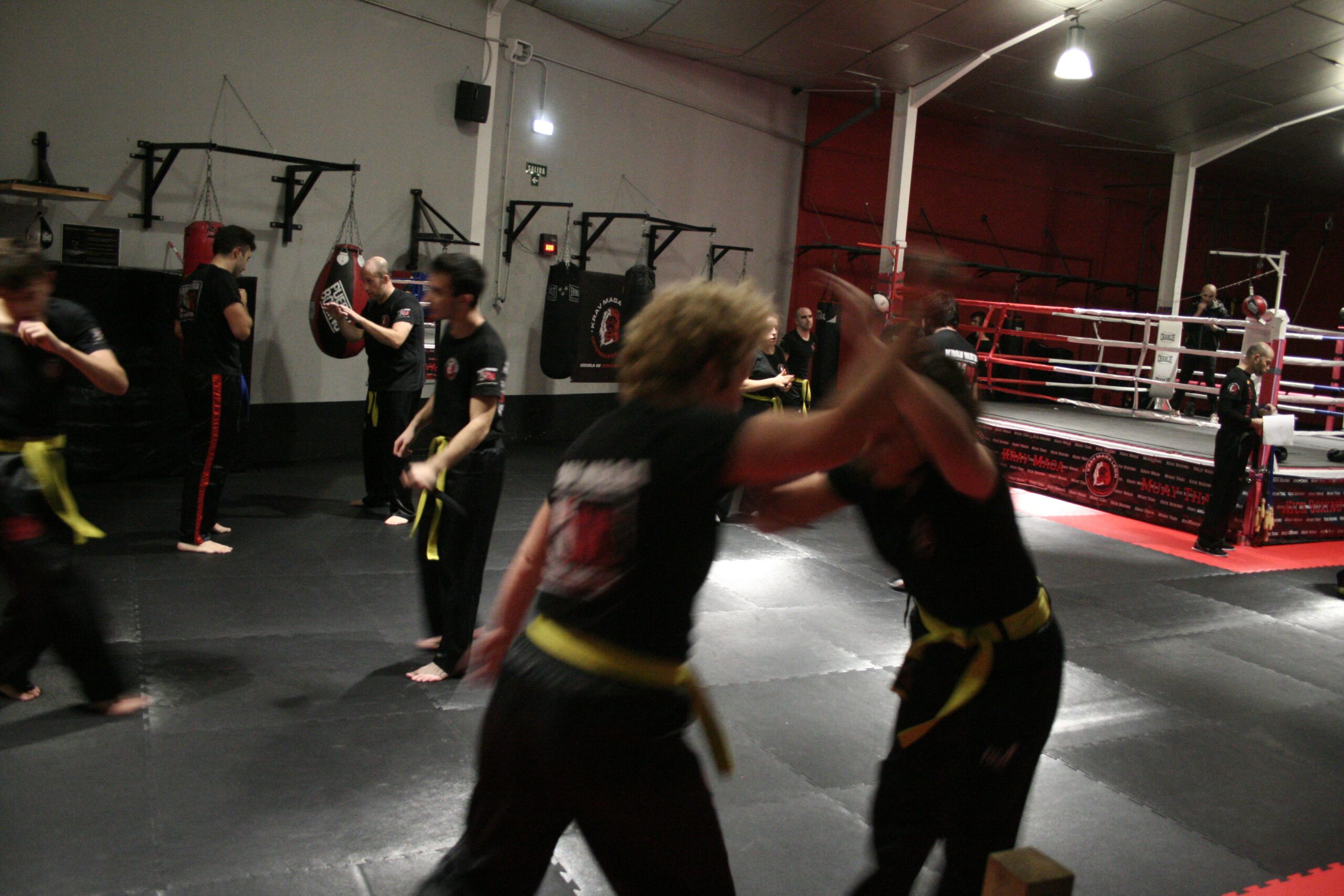 Muay Thai para Principiantes y Avanzados en Trobajo del Camino